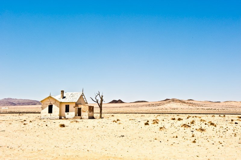 charel-schreuder-photography-landscape-photography-namibia-luderitz-Garub-Station