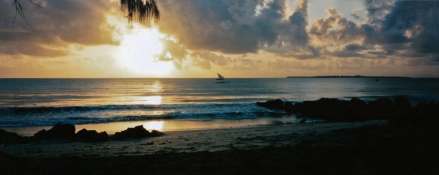 charel-schreuder-photography-landscape-photography-Tanzania-dar-es-salaam-Sunrise-silver-sands